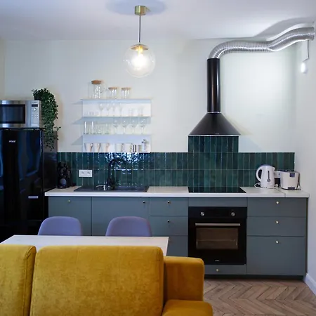 Space Old Town Apartment *